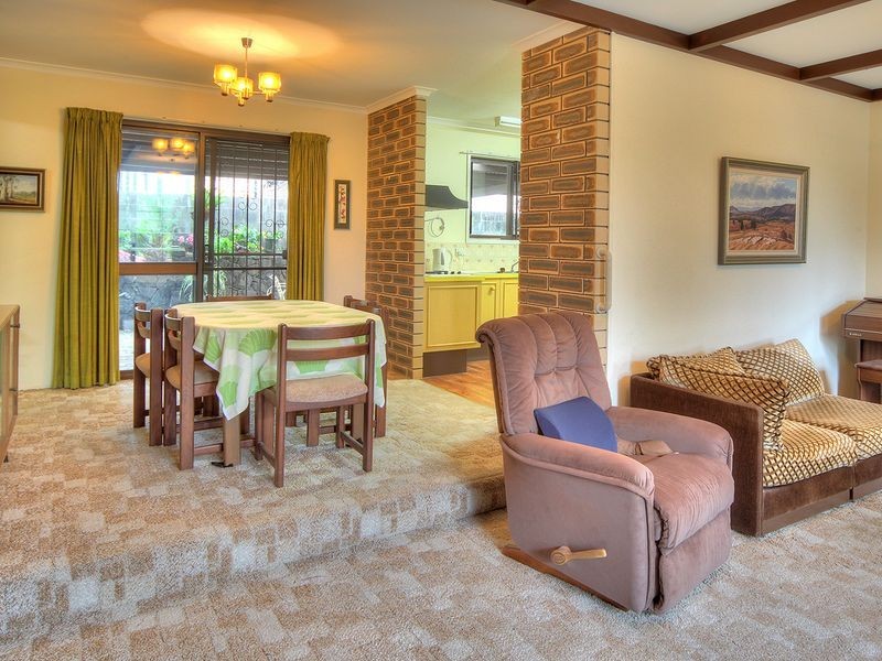 120 Pinelands Road, Sunnybank Hills QLD 4109