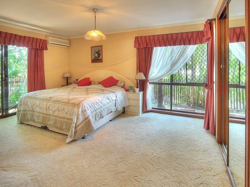 8 Monsour Street, Calamvale QLD 4116
