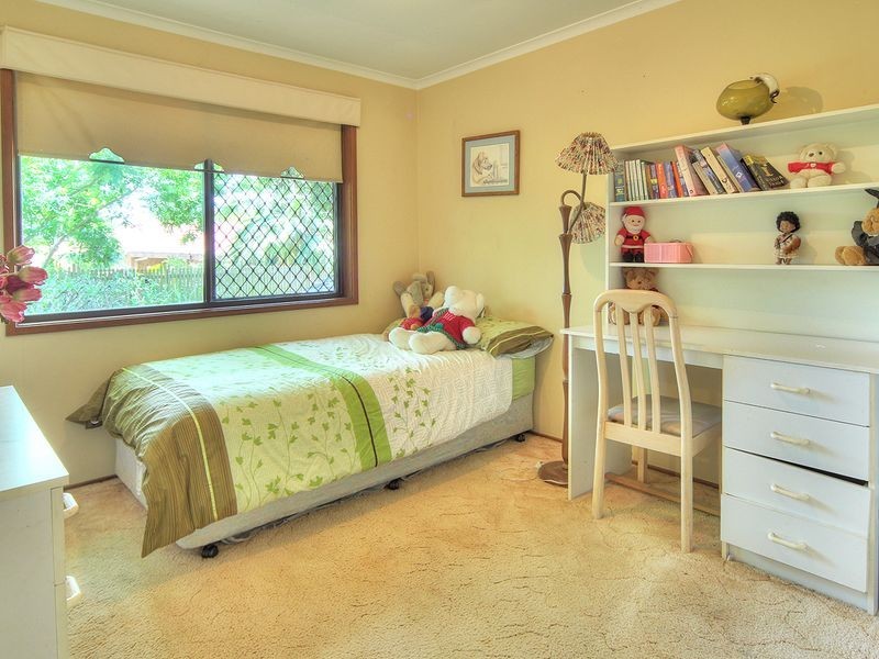 8 Monsour Street, Calamvale QLD 4116