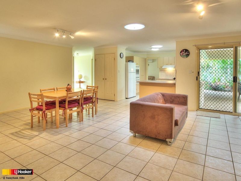 32 Woorabinda Street, Runcorn QLD 4113