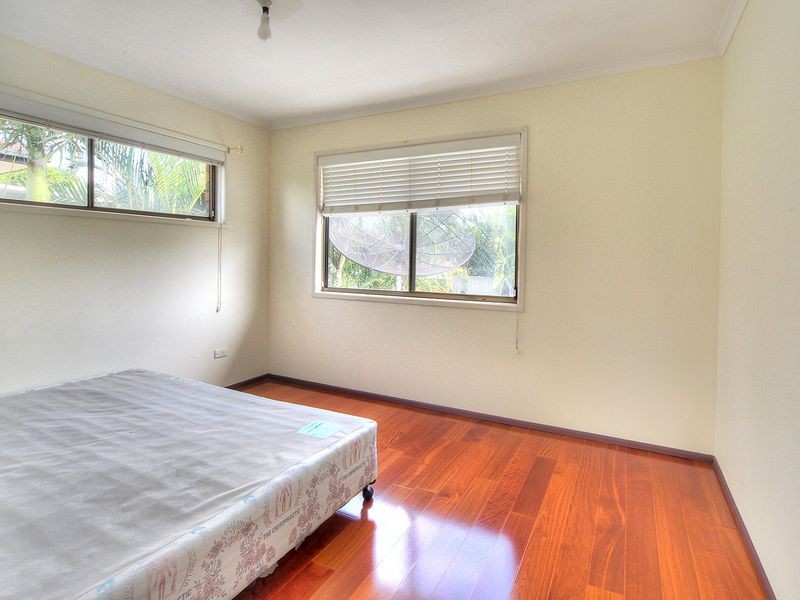 10 Greenleaf Street, Sunnybank Hills QLD 4109