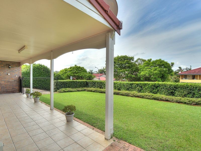 10 Greenleaf Street, Sunnybank Hills QLD 4109