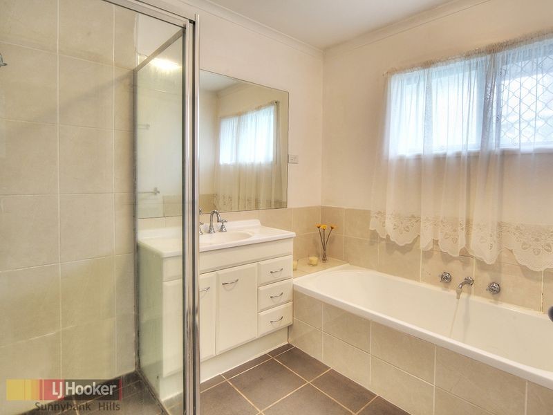 17 Cobham Street, Sunnybank Hills QLD 4109