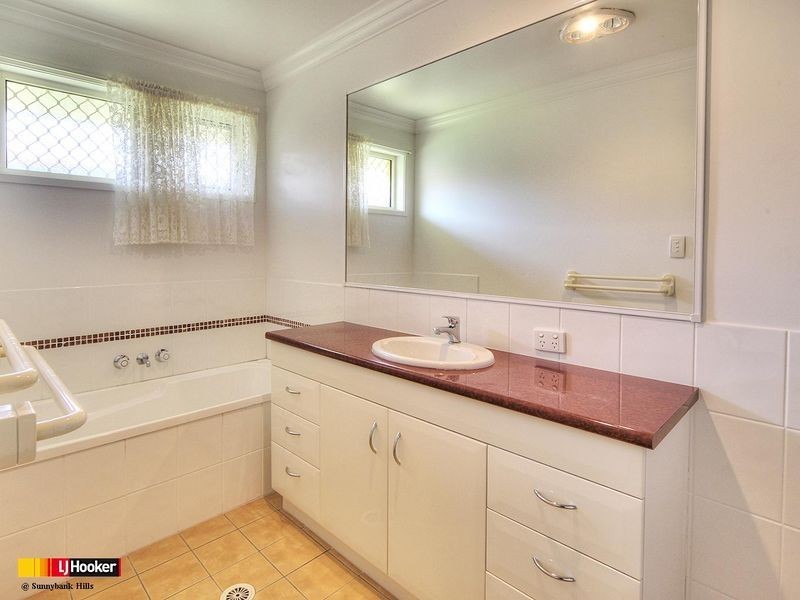 3 Clifford Close, Kuraby QLD 4112