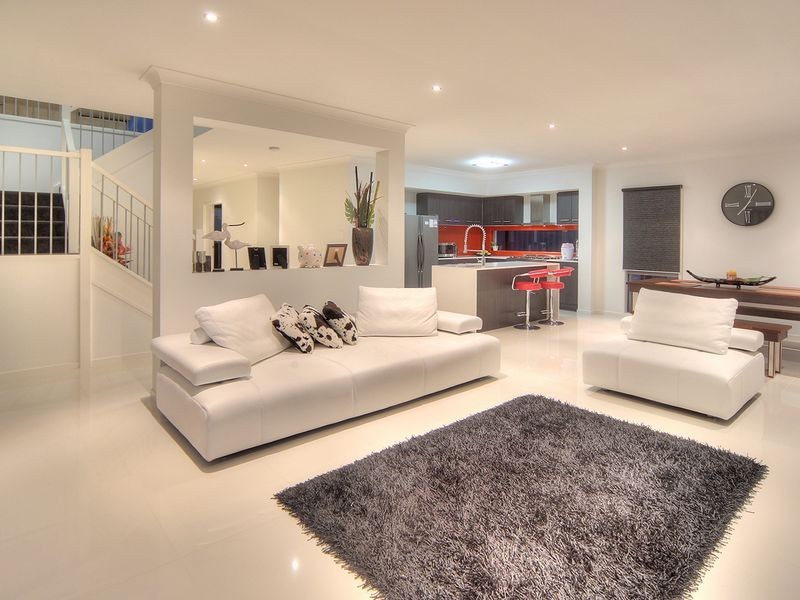 9 Golden Place, Robertson QLD 4109