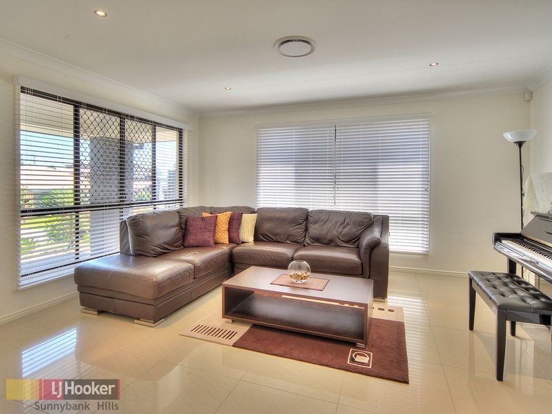 21 Collett Street, Eight Mile Plains QLD 4113