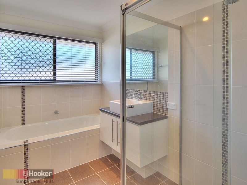 21 Collett Street, Eight Mile Plains QLD 4113