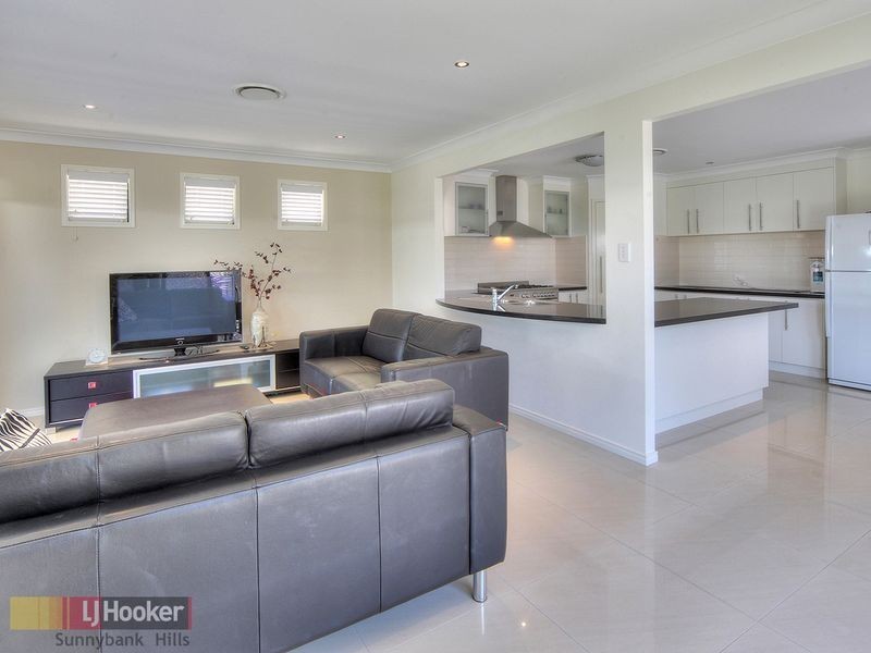 21 Collett Street, Eight Mile Plains QLD 4113