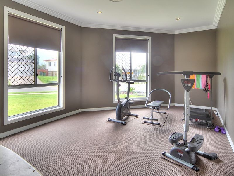 11 Henderson St, Eight Mile Plains QLD 4113