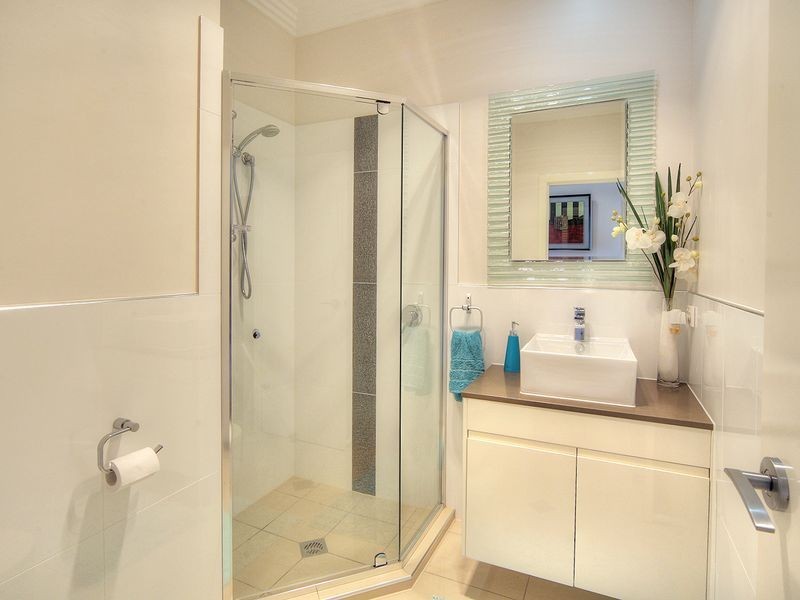 11 Henderson St, Eight Mile Plains QLD 4113