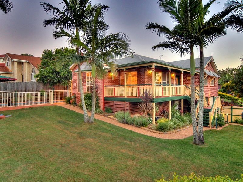8 Franquin Crescent, Kuraby QLD 4112