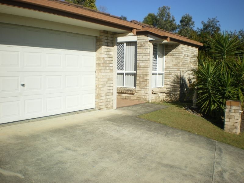 19 Nolan Place, Calamvale QLD 4116