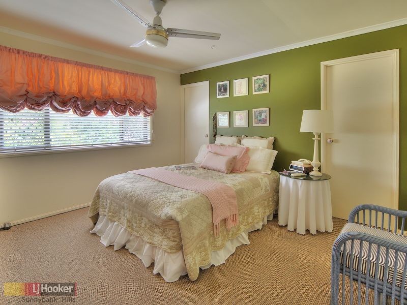 44 Chateau Street, Calamvale QLD 4116