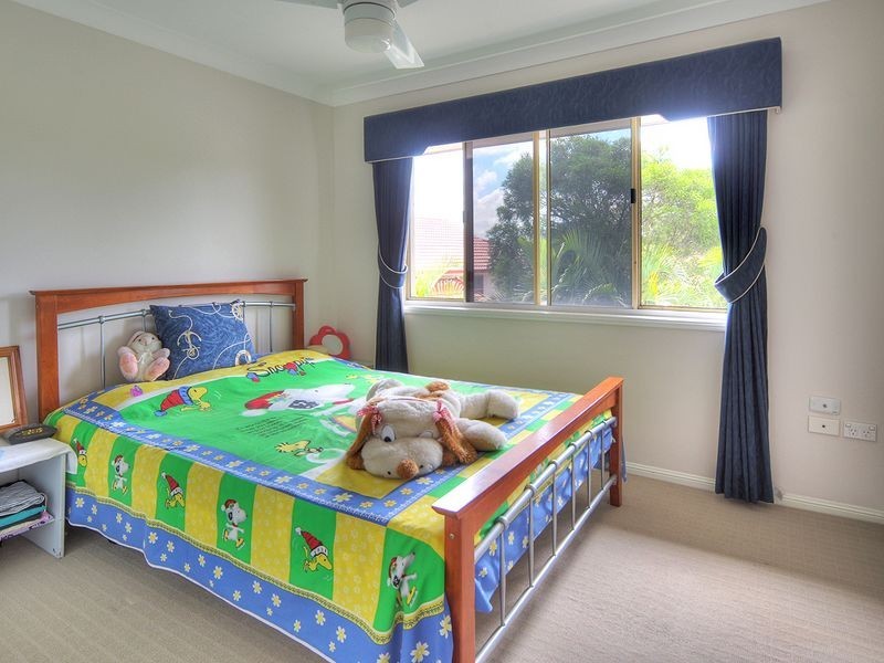 11 Yewleaf Place, Calamvale QLD 4116