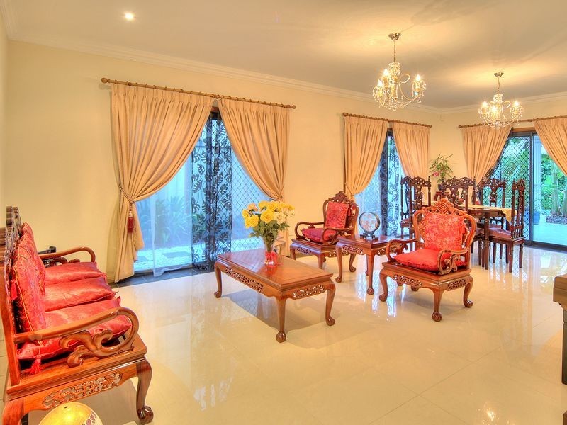 50 Dandelion Street, Eight Mile Plains QLD 4113