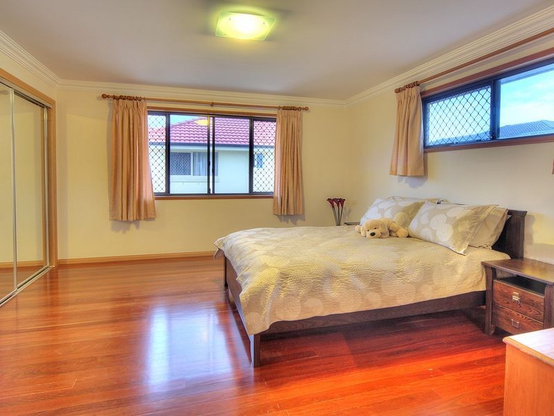 50 Dandelion Street, Eight Mile Plains QLD 4113