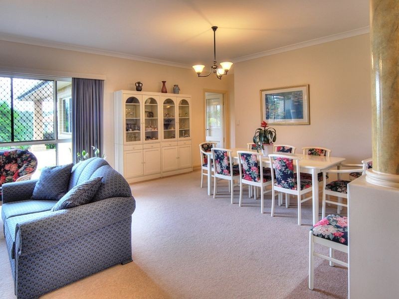 3 Boronia Close, Calamvale QLD 4116