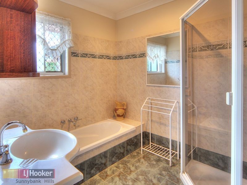 18 Coolinda Street, Sunnybank QLD 4109