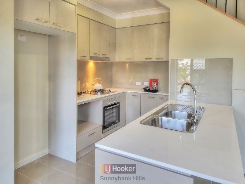 18 Whitley Street, Mount Gravatt East QLD 4122