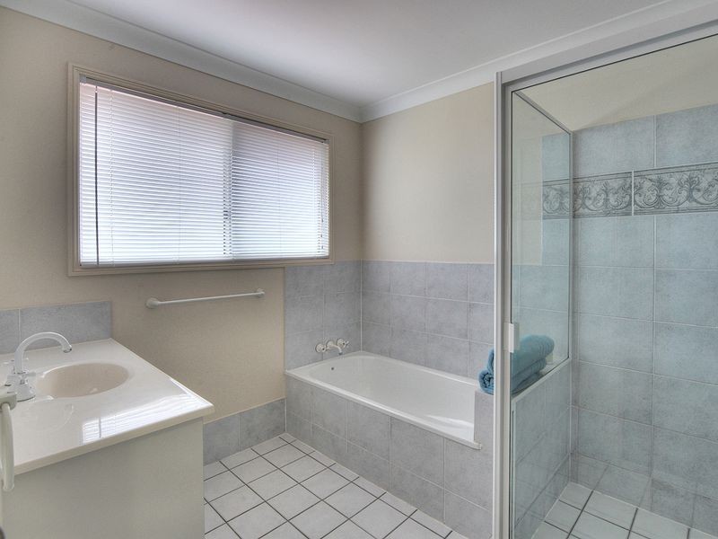 87 Golden Rain Place, Stretton QLD 4116