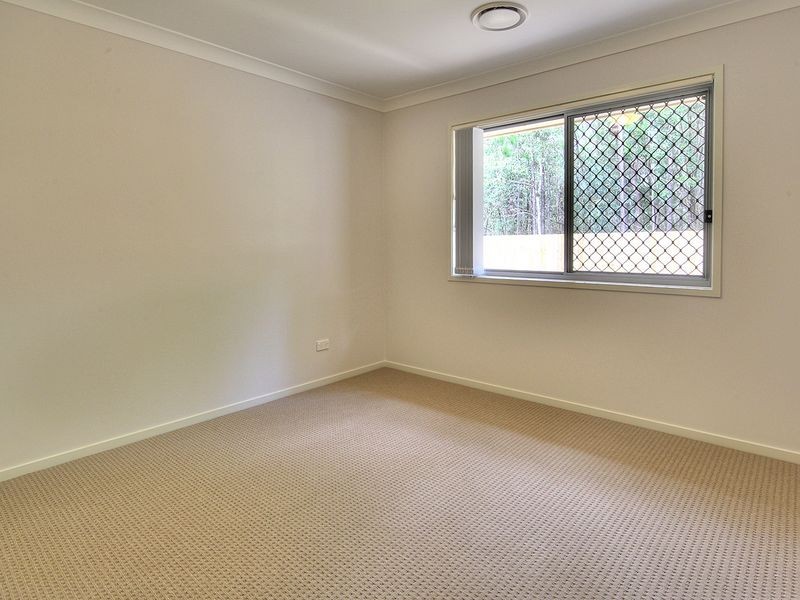 10 Harvey Place, Calamvale QLD 4116