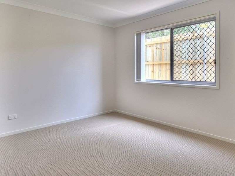 10 Harvey Place, Calamvale QLD 4116