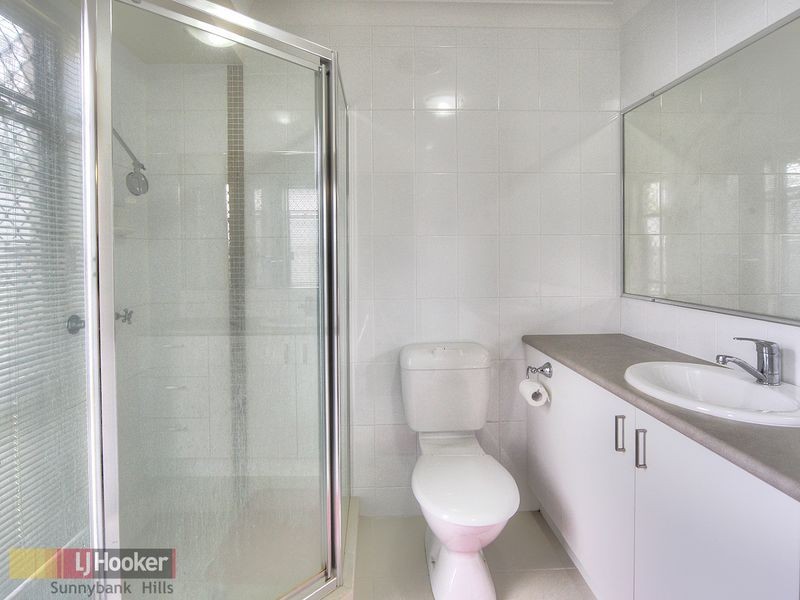 7 Dily St, Hillcrest QLD 4118