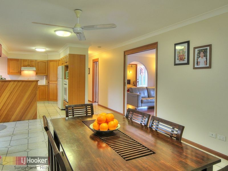 14 Ironbark Place, Calamvale QLD 4116