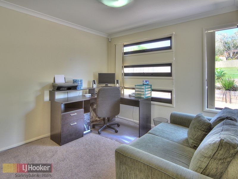 92 Lang Street, Sunnybank Hills QLD 4109