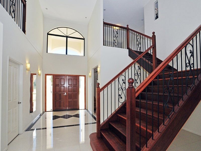 3 Parnassus Street, Robertson QLD 4109