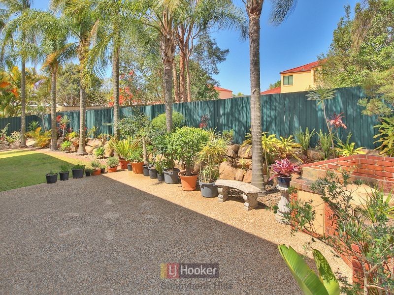 19 Hoover Court, Stretton QLD 4116