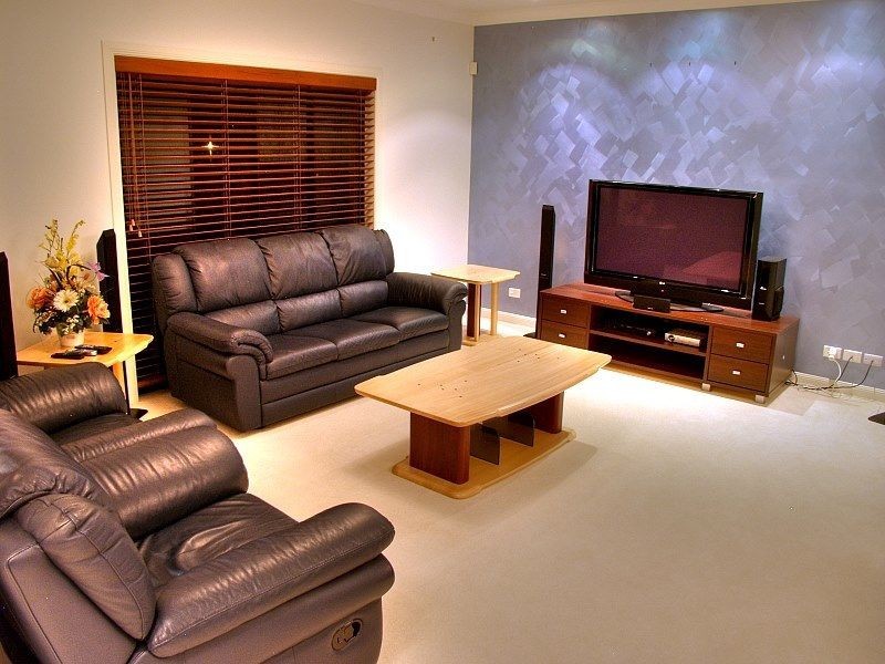 31 Eaton Place, Wishart QLD 4122