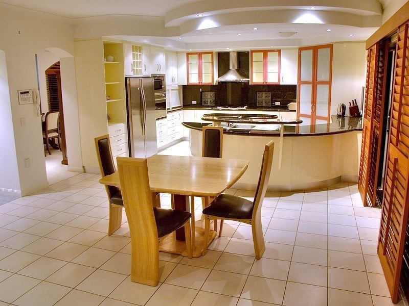 31 Eaton Place, Wishart QLD 4122