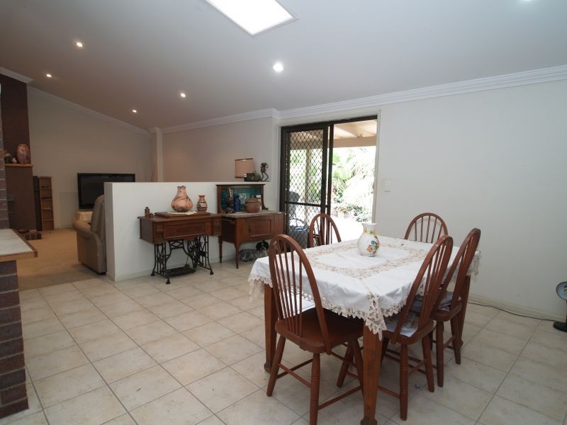 218 Rosia Road, Park Ridge QLD 4125