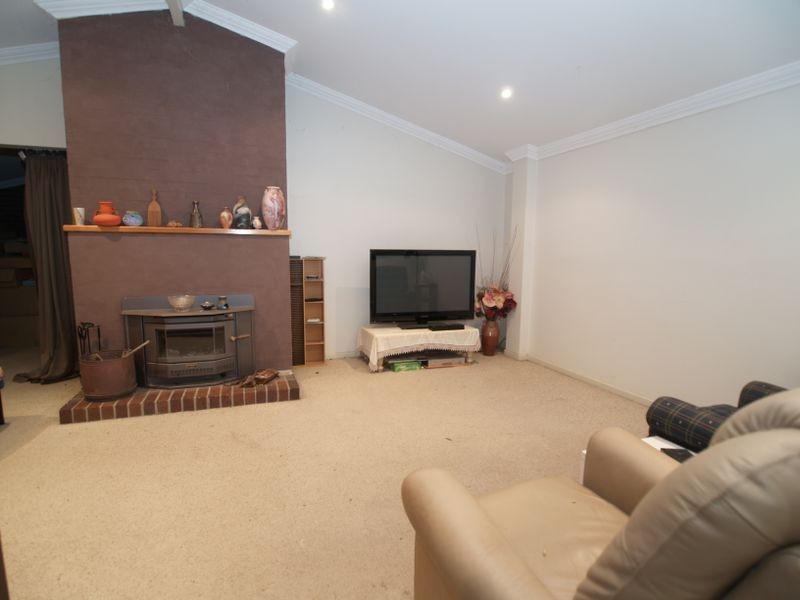 218 Rosia Road, Park Ridge QLD 4125