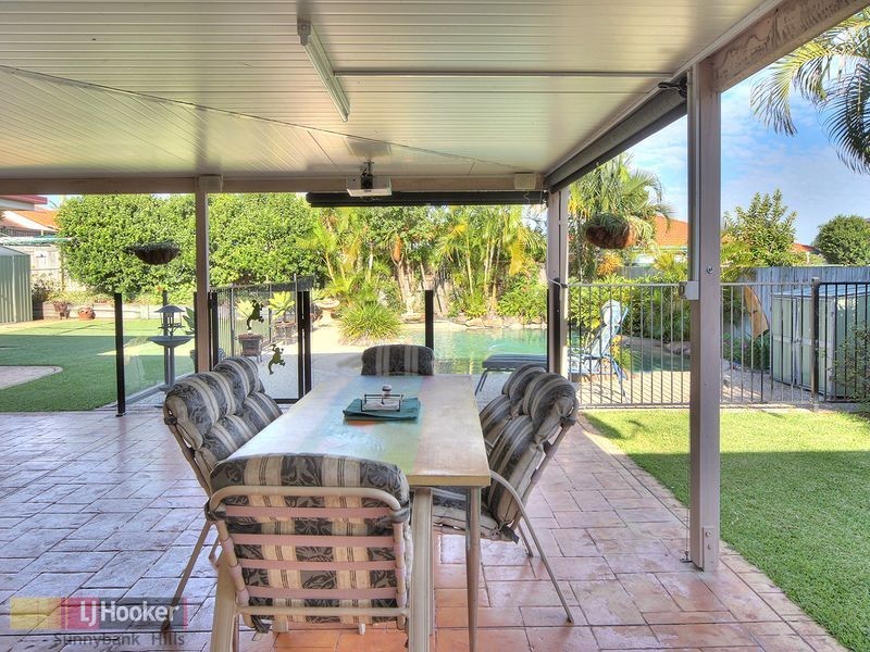 32 Lake Eyre Crescent, Parkinson QLD 4115