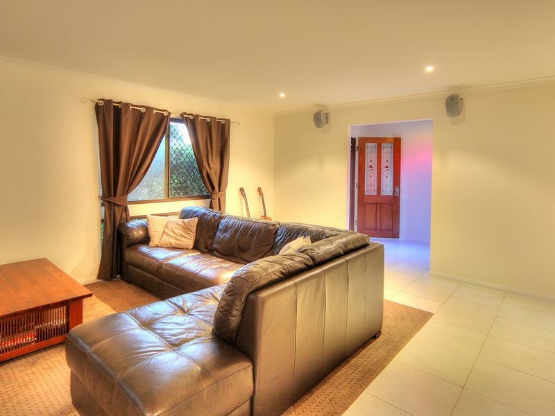 12 Ceratonia Street, Sunnybank Hills QLD 4109