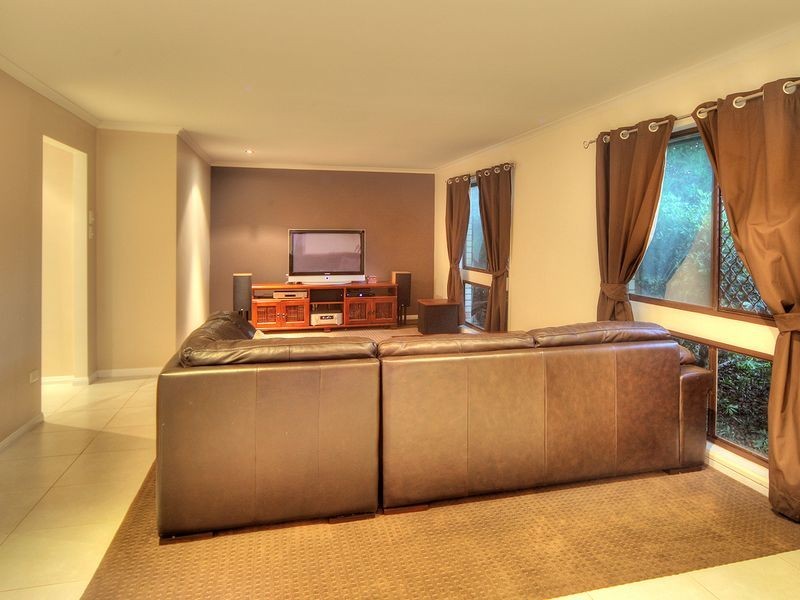 12 Ceratonia Street, Sunnybank Hills QLD 4109