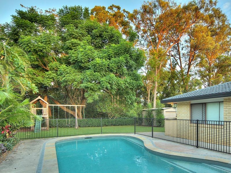 12 Ceratonia Street, Sunnybank Hills QLD 4109