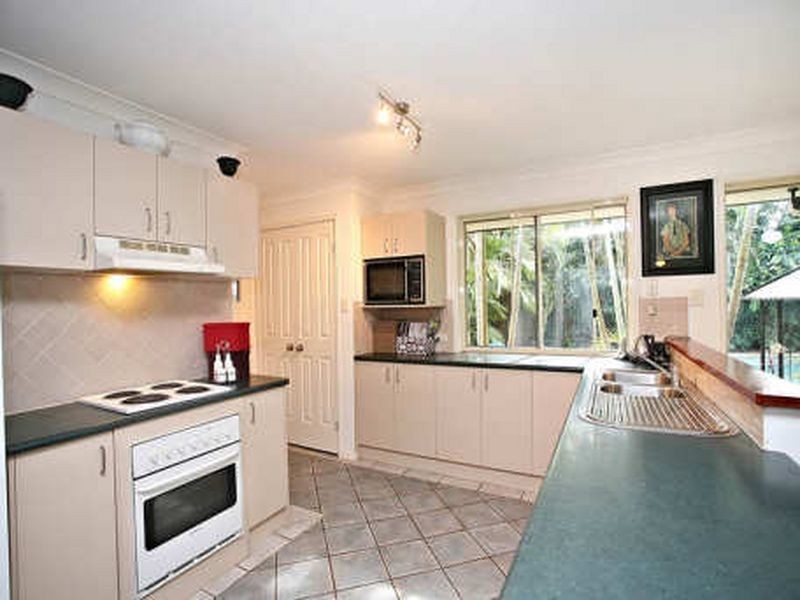 9 Spring Close, Calamvale QLD 4116