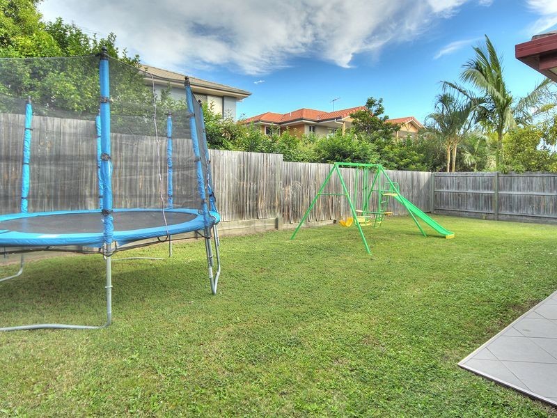 15 Isla Place, Parkinson QLD 4115