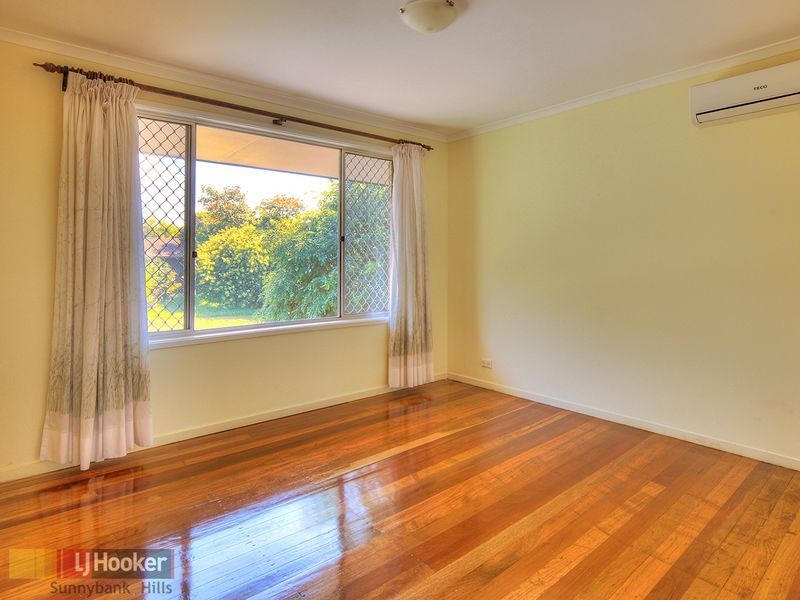11 Grandchester Street, Sunnybank Hills QLD 4109