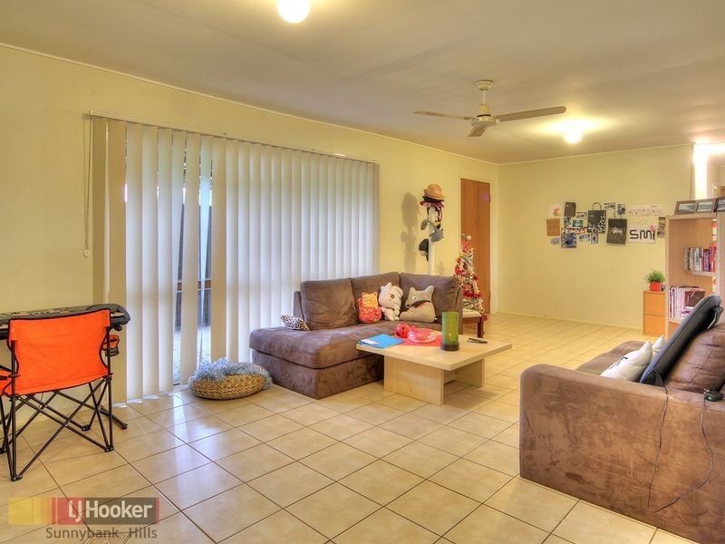 39 Pinelands Road, Sunnybank Hills QLD 4109