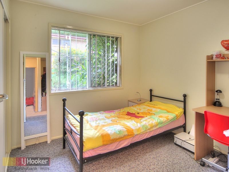 39 Pinelands Road, Sunnybank Hills QLD 4109