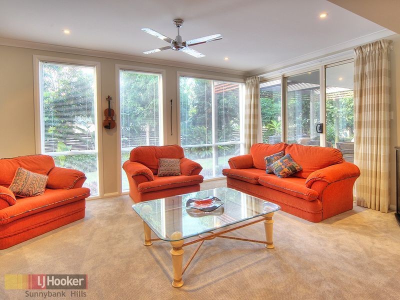 2 Nalbaugh Lane, Parkinson QLD 4115