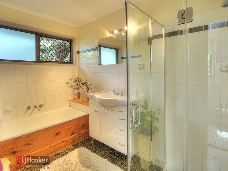 28 Driftwood Street, Sunnybank Hills QLD 4109