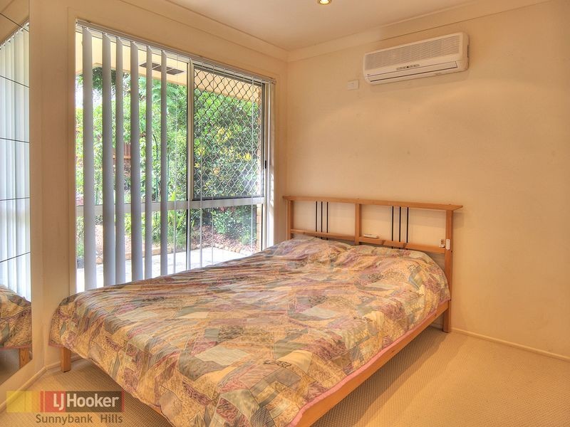 10 Housman Place, Calamvale QLD 4116