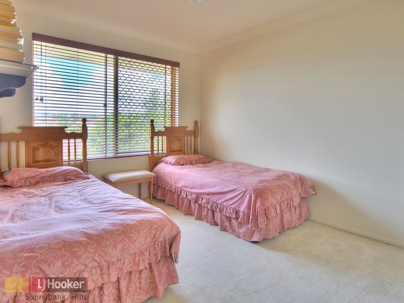 65 Honeysuckle Way, Calamvale QLD 4116