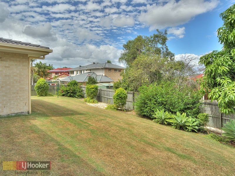 65 Honeysuckle Way, Calamvale QLD 4116