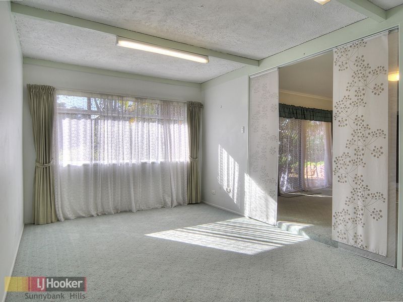 17 Bluegum Street, Macgregor QLD 4109